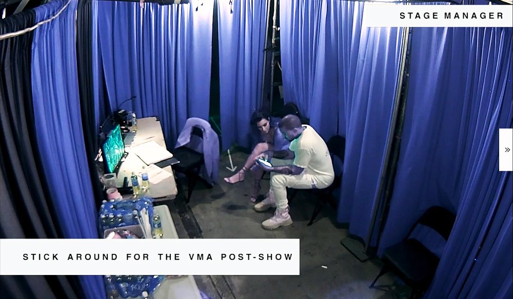 Kim Kardashian Kanye West backstage VMAs