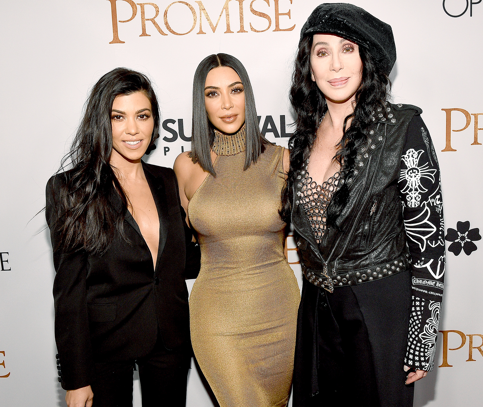 Kim kourtney kardashian cher 2 7b24b9f5 38b5 4692 80bb 749bc1579a89