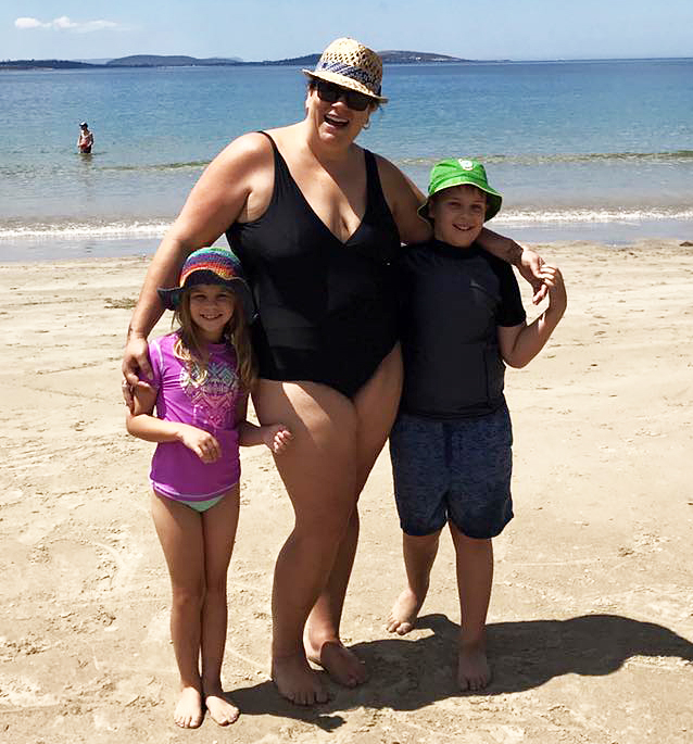 Plus-Size Mom's Body-Positive Bathing Suit Photo Goes Viral