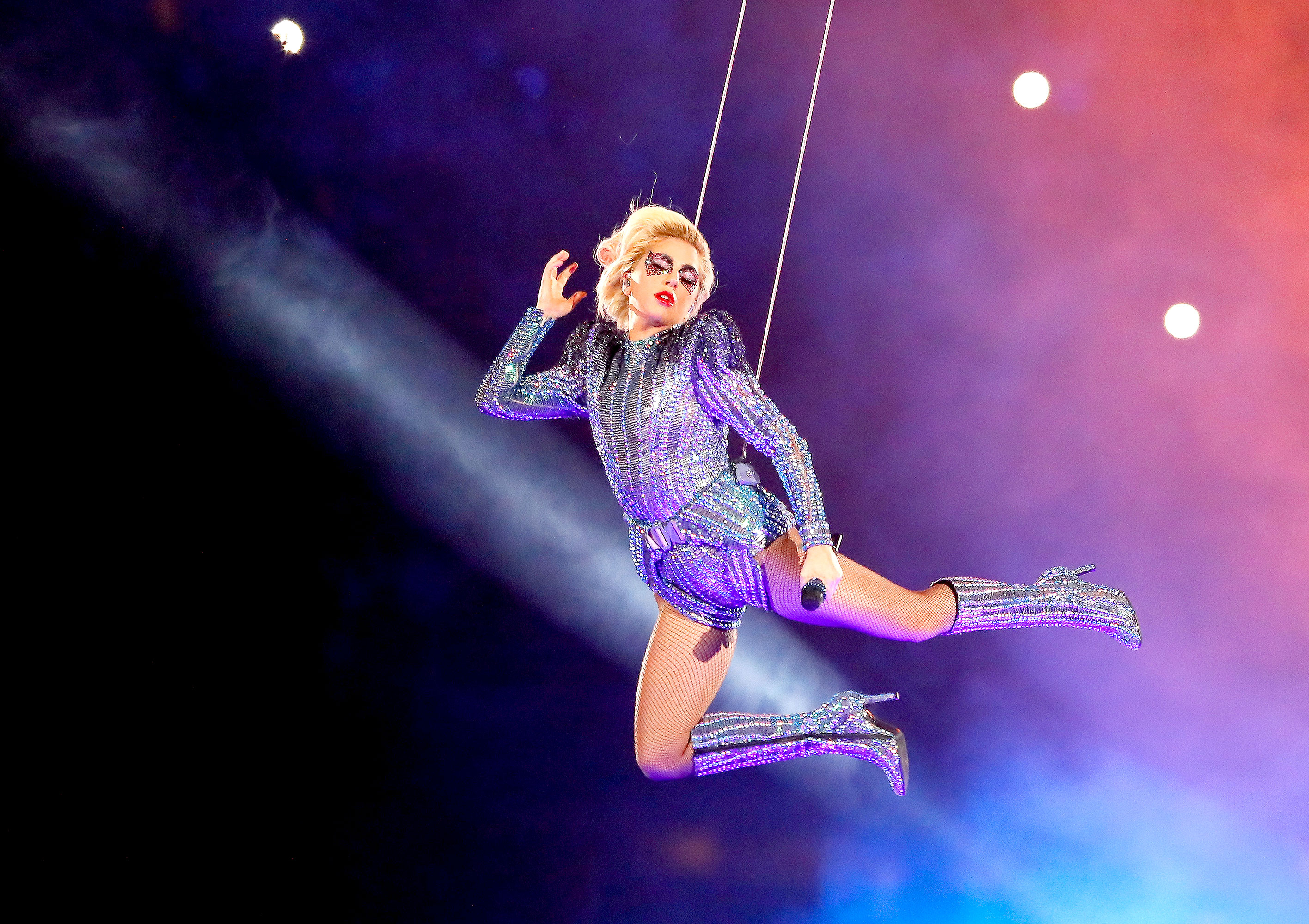 Lady gaga eeed173c 5dd9 490e a0f1 202f2d897d91