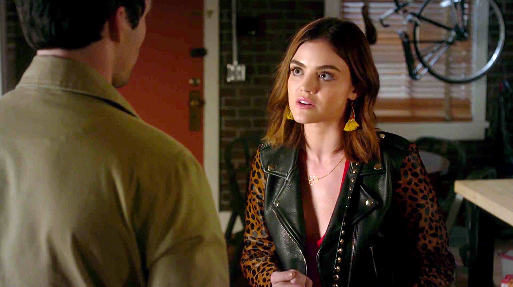 Aria Tells Her Parents About Ezra