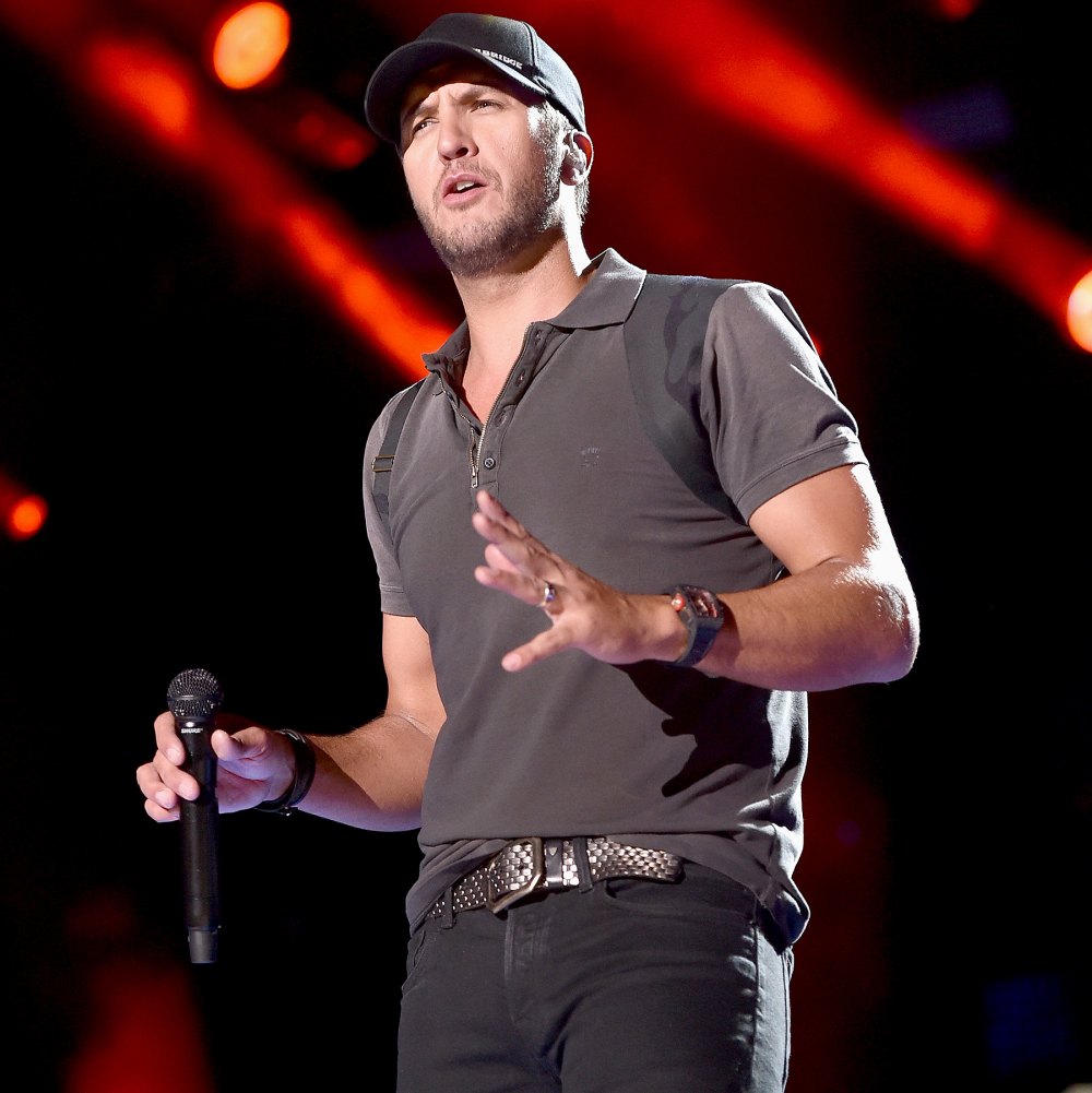 Luke Bryan performs onstage during the 2015 CMA Festival on June 12, 2015 in Nashville, Tennessee.