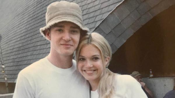 Mandy moore justin a06a58dc 07dc 4d2e 8376 c7b17d69cd94
