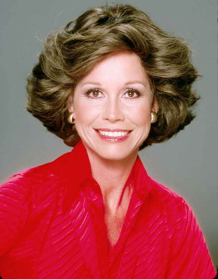 Mary Tyler Moore poses for a portrait in 1978 in Los Angeles, California.