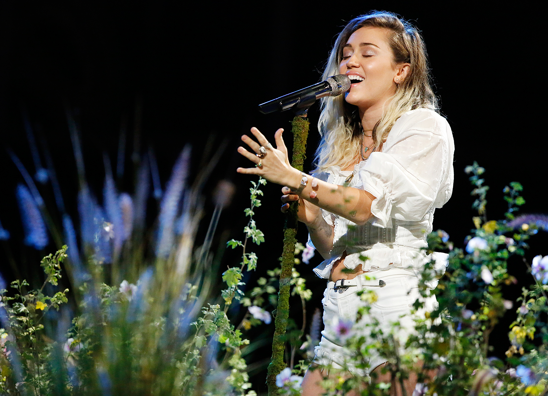 Miley Cyrus The Voice