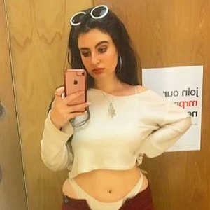 Mira Hirsch