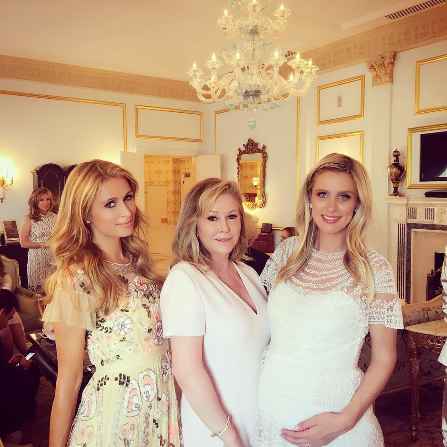 Nicky hilton fe70c460 7211 4496 a46a 6da9ec49a561