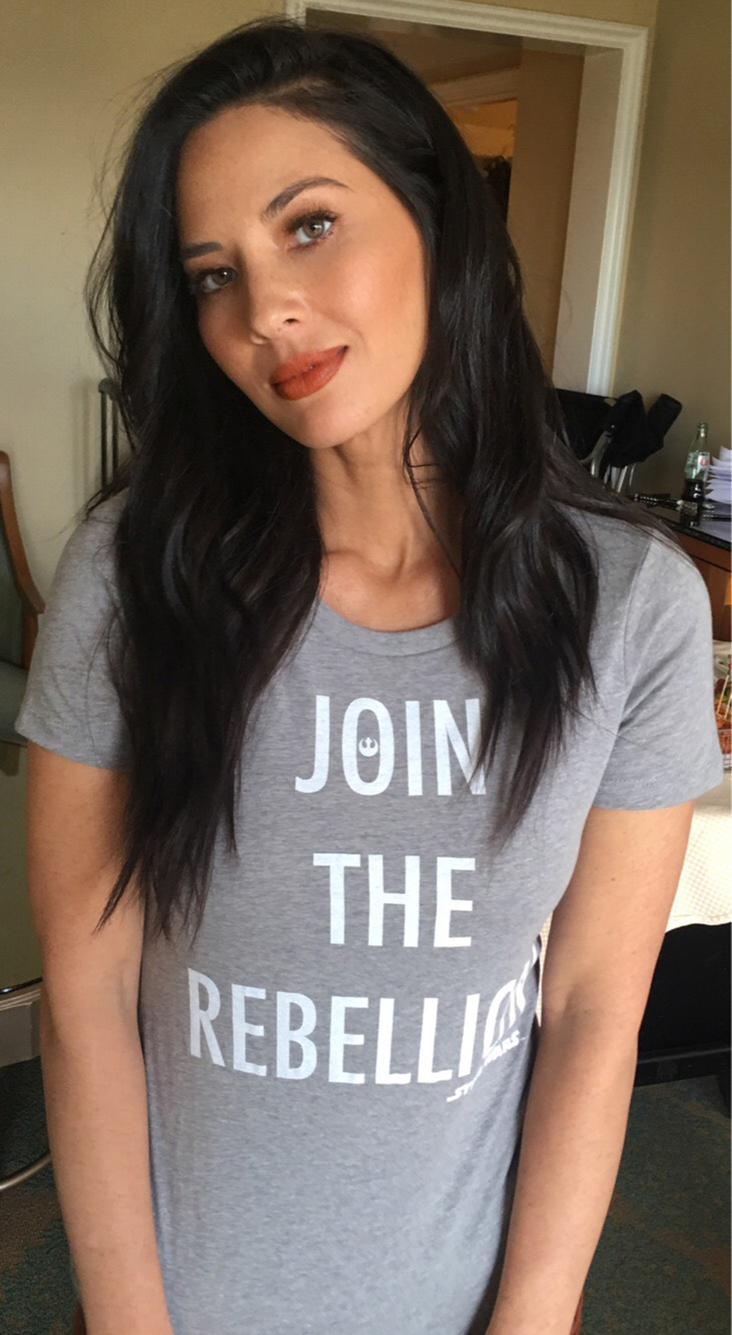 Olivia munn 8b2951d2 8905 45c2 b219 0fcf939c69f8