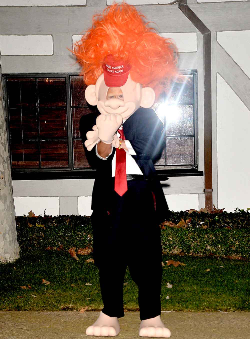 Orlando Bloom dresses as Donald Trump at Kate Hudson Halloween Party.