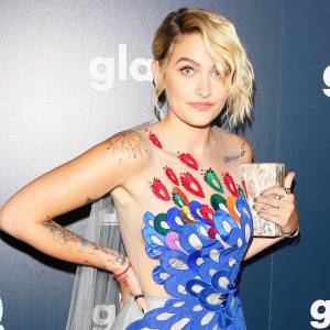 Paris jackson d2238a4e b749 43e3 a05e 67574a371a37