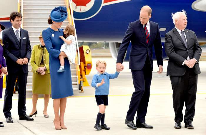 The Prime Minister of Canada Justin Trudeau (L) watches after greeting Prince William, Duke of Cambridge, Catherine, Duchess of Cambridge, Prince George of Cambridge and Princess Charlotte of Cambridge arrive at Victoria International Airport on September 24, 2016 in Victoria, Canada.