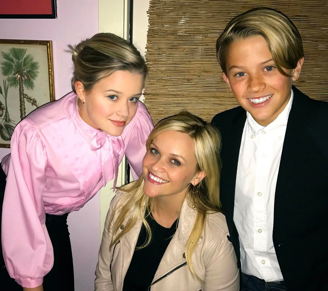 Reese witherspoon kids zoom bedceae7 1769 4ea6 8039 1c87b0ede446