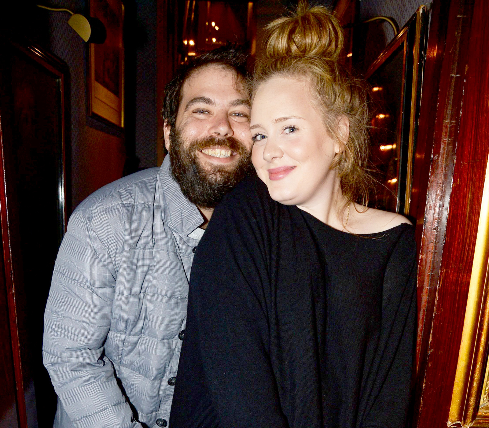 What We Know About Adele and Her ‘Husband’ Simon Konecki1600 x 1400