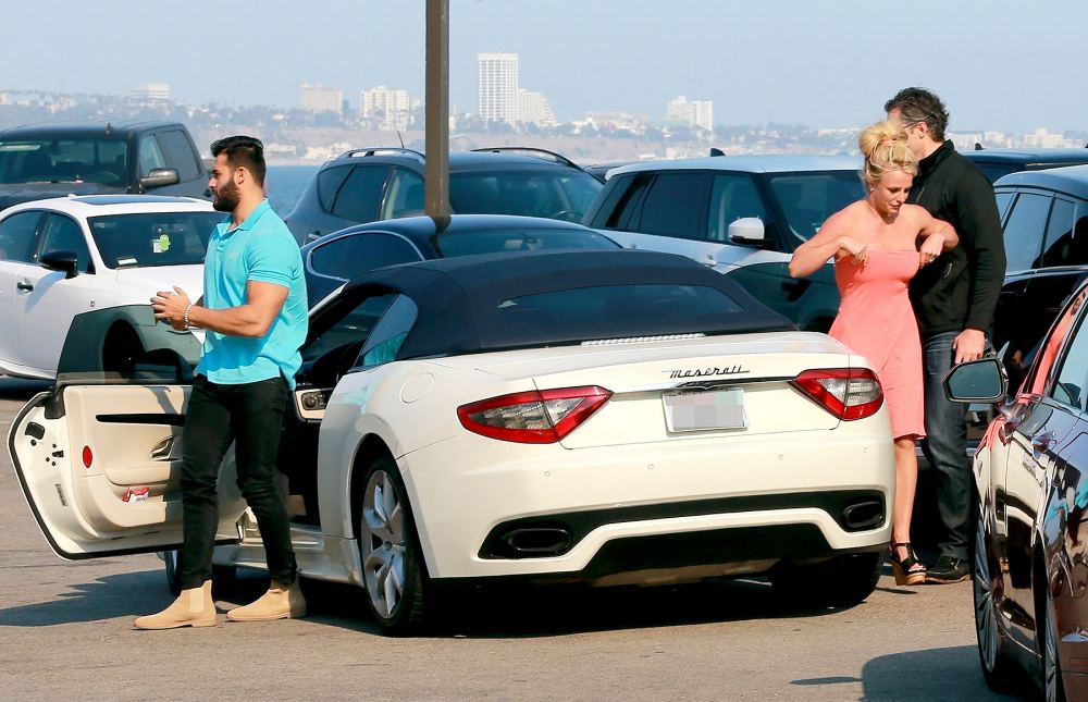 Britney Spears and Sam Asghari go to Mastros for a Memorial Day Weekend dinner.