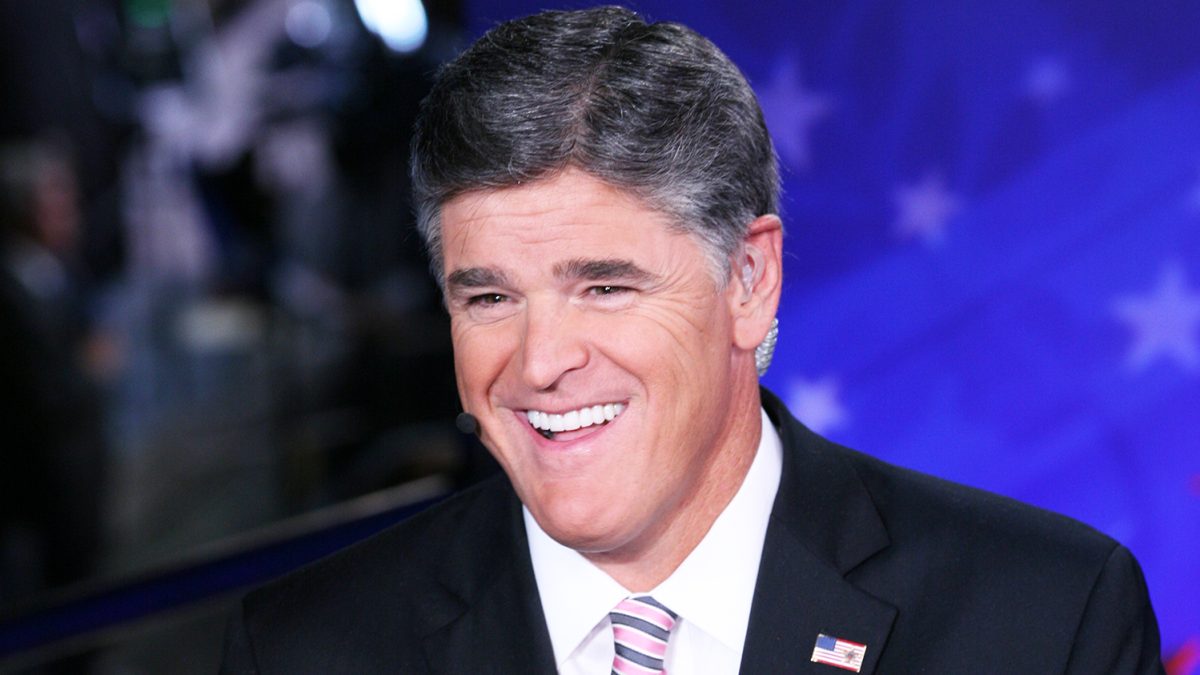 Sean hannity 87420b2e 2759 4797 acde 39ee9cec3f38