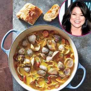 Steamed clams valerie 5cb2de53 8e91 422f 9f62 11a7049f8078