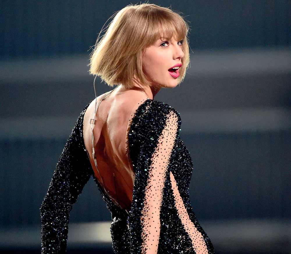 Taylor Swift performs at the 58th Annual Grammy Awards in Los Angeles on February 15, 2016.
