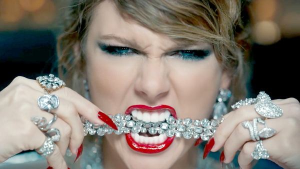 Taylor swift video acea59b4 7ef5 421c a64d a05bb46deabd