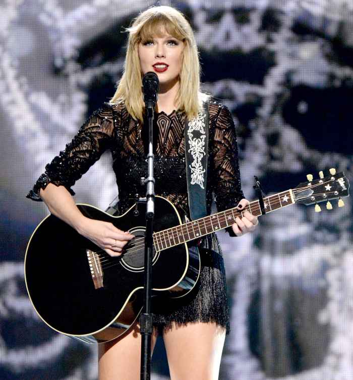 Taylor Swift performs onstage during the 2017 DIRECTV NOW Super Saturday Night Concert at Club Nomadic on February 4, 2017 in Houston, Texas.