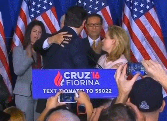 Ted Cruz elbows wife in face