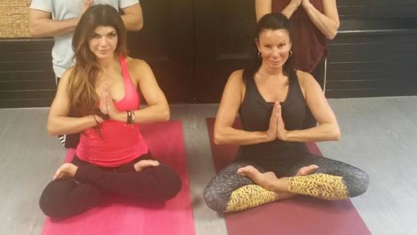 Teresa giudice danielle staub now zoom 7439eba8 9c38 4eda b257 e5d136df807e