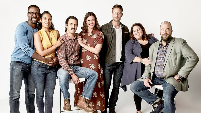 Sterling K Brown as Randall, Susan Kelechi Watson as Beth, Milo Ventimiglia as Jack, Mandy Moore as Rebecca, Justin Hartley as Kevin, Chrissy Metz as Kate, Chris Sullivan as Toby on This Is Us.