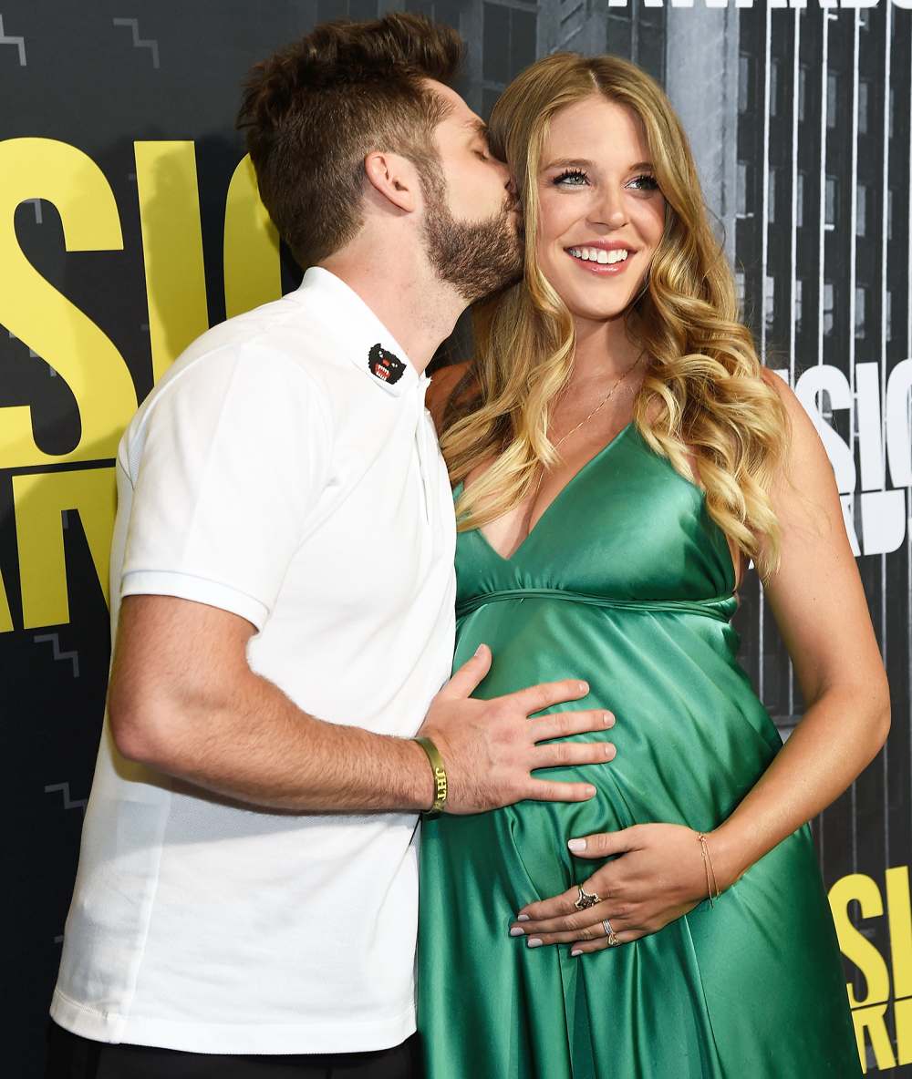 Thomas Rhett Lauren Gregory CMT Music Awards