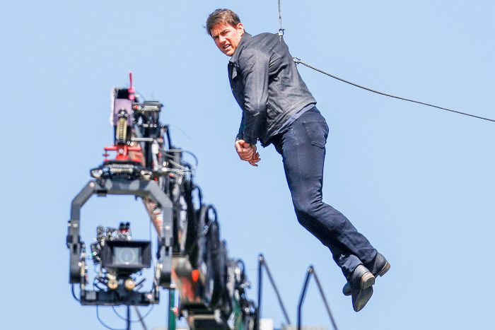 Tom Cruise Mission Impossible 6 Stunt injury