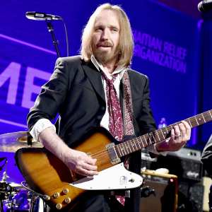 Tom Petty performs on stage during the 5th Annual Sean Penn & Friends Help Haiti Home Gala Benefiting J/P Haitian Relief Organization at Montage Hotel in Beverly Hills on January 9, 2016.