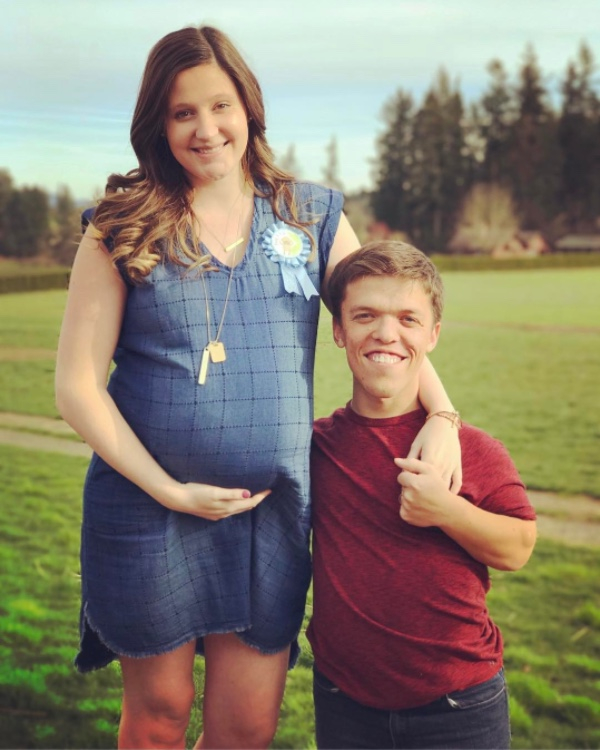 Tori Roloff Shares New Baby Bump Pic, Starts Maternity Leave