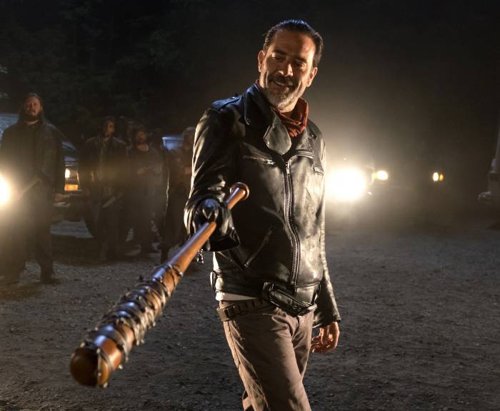 The Walking Dead Recap Who Died In The Season 7 Premiere