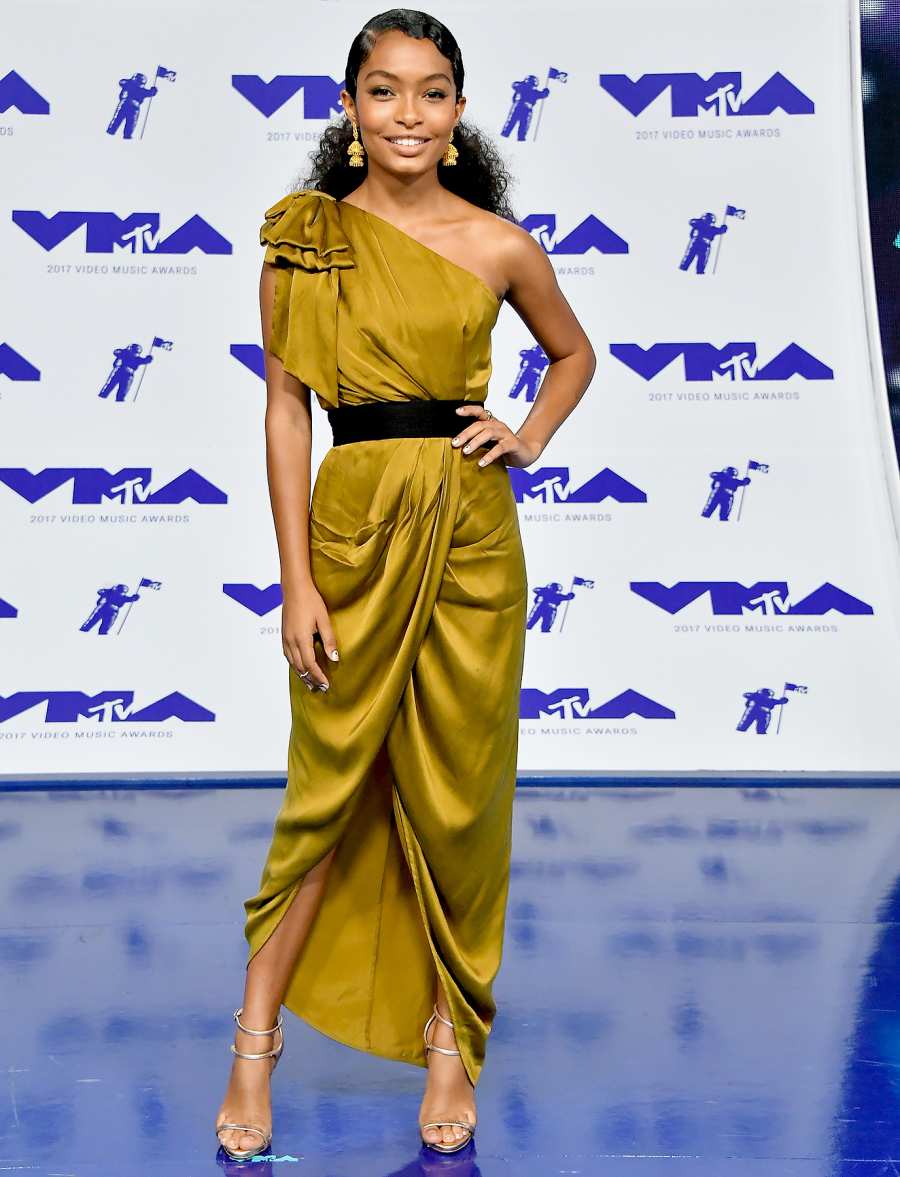 Yara Shahidi attends the 2017 MTV Video Music Awards at The Forum on August 27, 2017 in Inglewood, California.