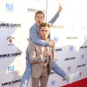 Zac efron 215cea20 a46f 42f0 8921 4d06ab52a43f