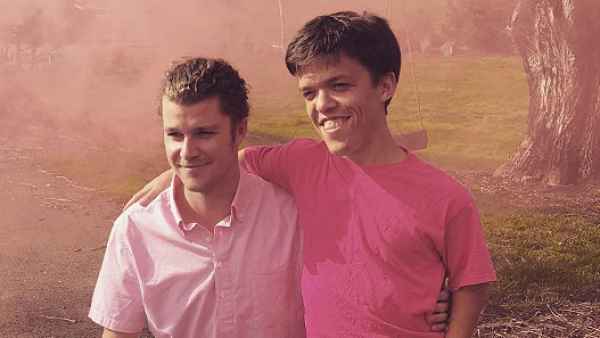 Zachandjeremyroloff c13728a9 3be7 44d6 a87d 125228242c8a